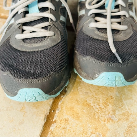 ASICS Women’s Running Shoes - Size 10.5 US - Picture 11 of 11